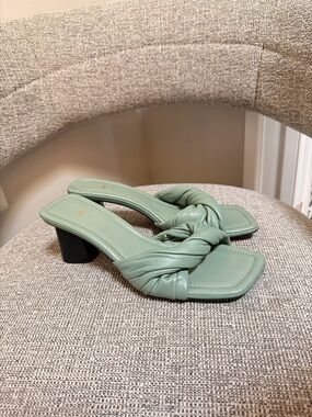 Zara Mint Green Knotted Block Heel Slides